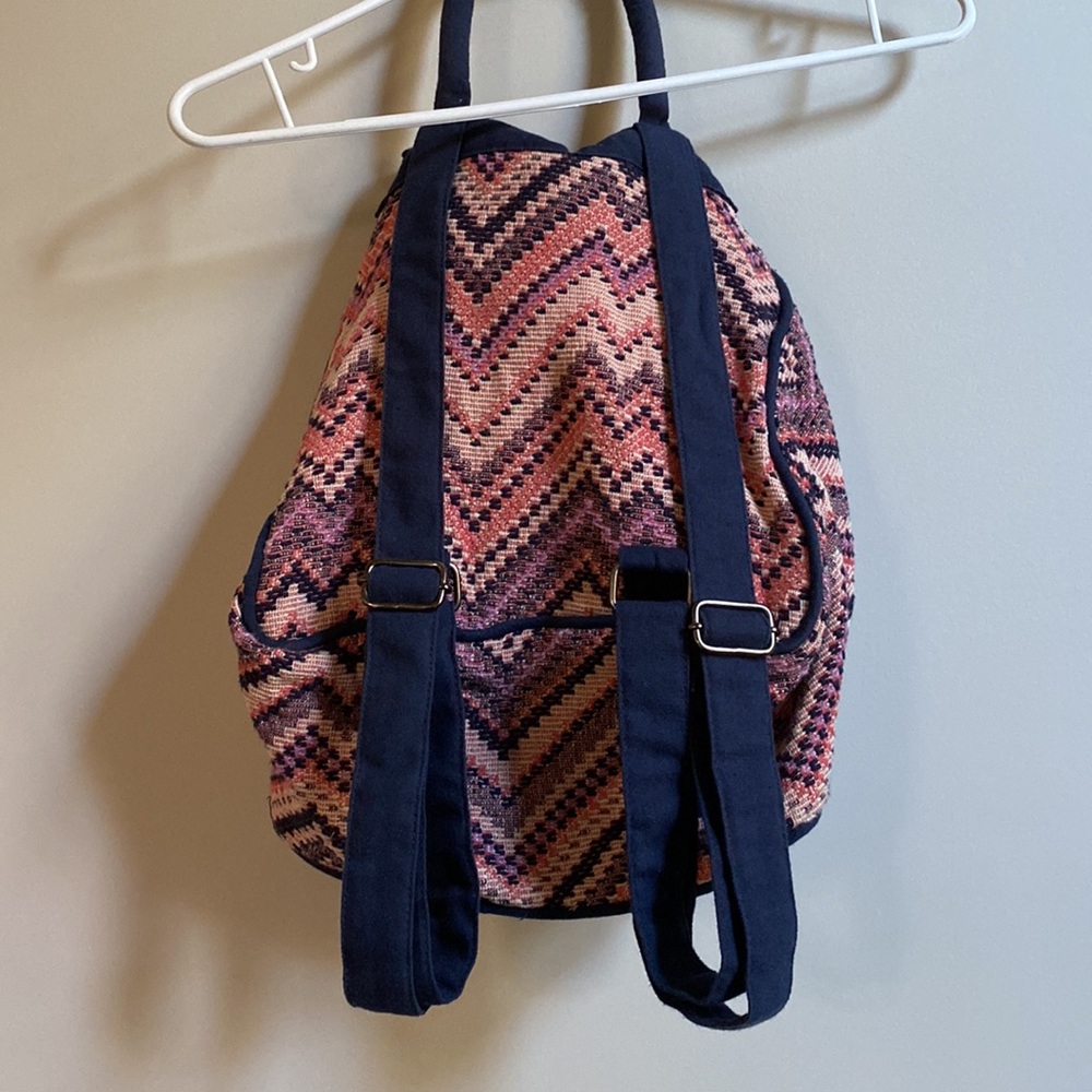 Backpack - Picture 2 of 2